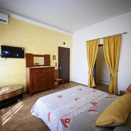 Holiday home Casa Filomena *